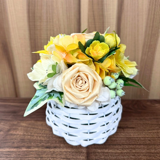 陽だまりバスケット -やさしさ咲くイエローアレンジメント-