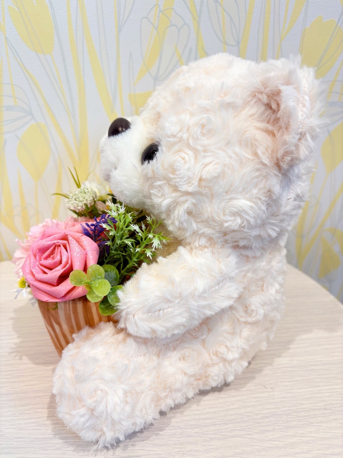 くまの花かごギフト・ピンクブーケVer.