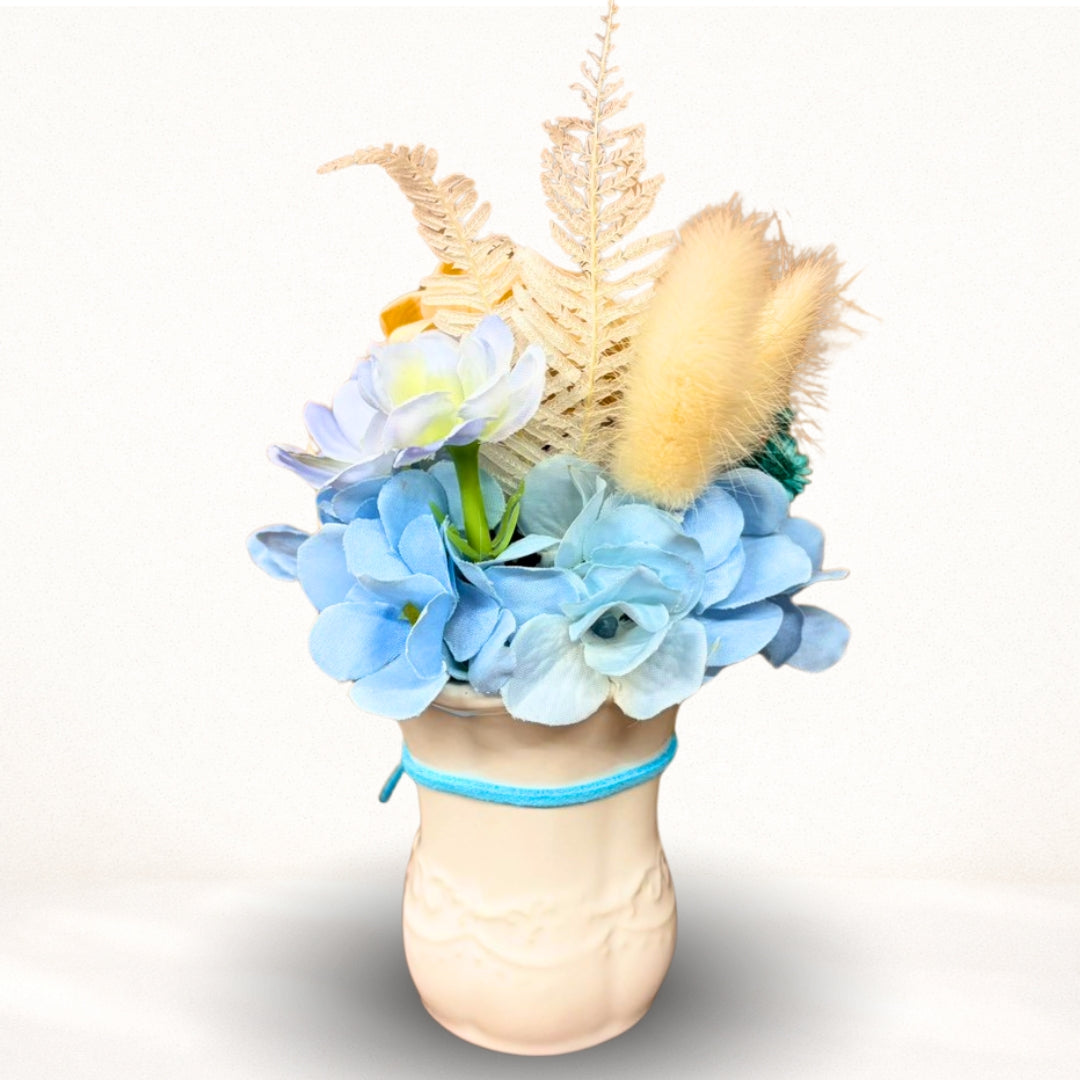 ひのきろうず バレンタインミニアレンジ ― チョコにそっと添える、小さな花の贈りもの ―