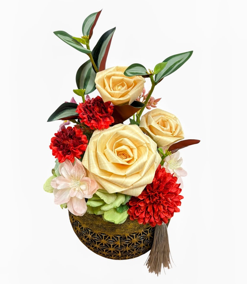 仏花・陶器アレンジ｜想いを灯す優美な祈り花