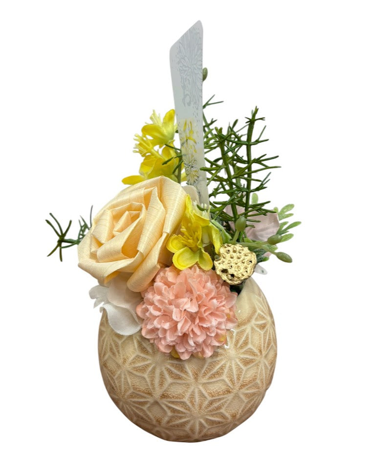 仏花・陶器アレンジ｜やさしい祈りの花