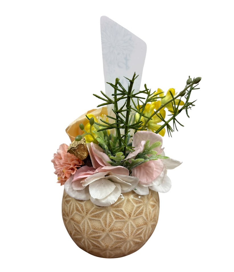 仏花・陶器アレンジ｜やさしい祈りの花